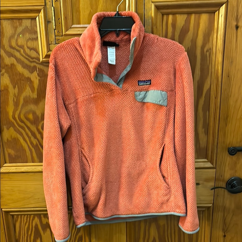 Patagonia Orange and Gray Fleece Pullover